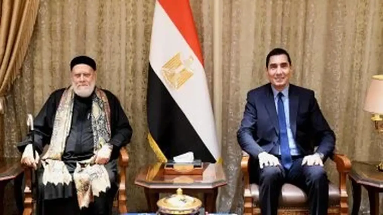 تعاون رياضي دعوي.. وزير الشباب يبحث مع علي جمعة خطة العمل المشترك المقبلة